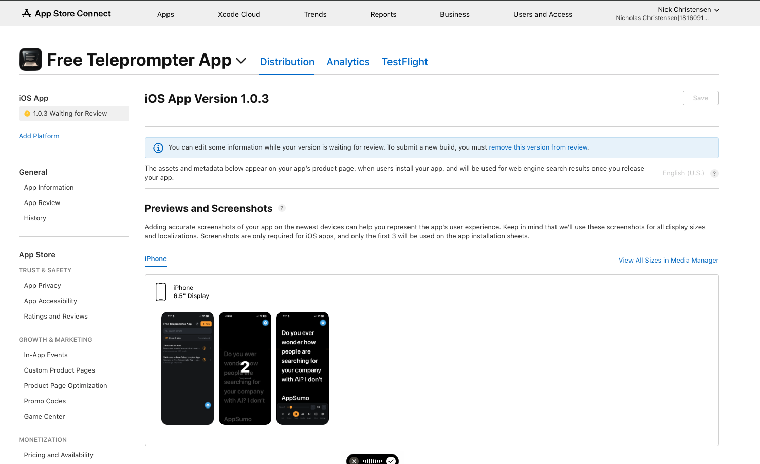 Free Teleprompter App version 1.0.3 in App Store Connect, with the status Waiting for Review and screenshots of the script library and reader